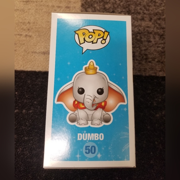 BRAND NEW Disney's Dumbo Exclusive Funko Pop Collectible Figure - Picture 2 of 6